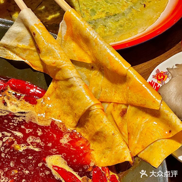 🆘涮擀面皮的火锅店我真的第一次见!!?