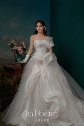 -乐派诗婚纱摄影