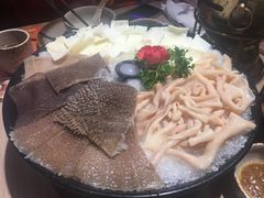 -辉哥火锅(虹桥路店)