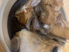 -万和春排骨砂锅米饭(新业广场店)