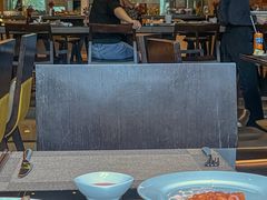-大中华希尔顿酒店-念自助餐·嗨啤·小龙虾