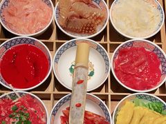 -周小明火锅(黑金冠社区店)