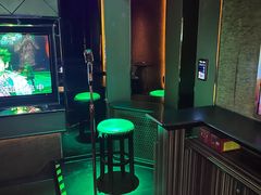 -K+全国连锁KTV(绿地缤纷天地店)
