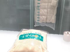 -福奈特洗衣洗鞋(宝山一二八纪念路店)