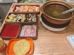 -菌小白·野生菌火锅(时尚天河店)
