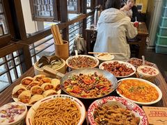 -富正毅三下锅·湘西韵味(天门山索道店)