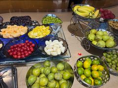 -荣誉国际酒店-云顶旋转餐厅