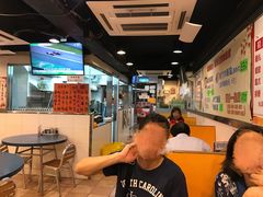 大堂-荣发茶餐厅(龙琛路店)