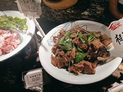 -偶屋里钵少爷(时代广场店)