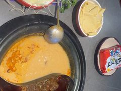 -生活如沸·顺德水牛奶火锅(大学路店)