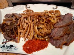 -金渝海鲜烧烤万州烤鱼店