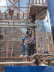 -PIPIKINGDOM皮皮王国欢乐号(欢乐海岸购物中心店)