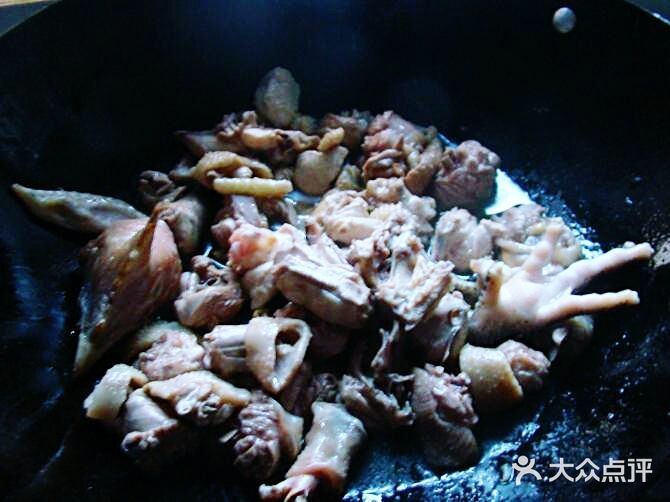 土豆烧鸡这样做，味道棒得不得了