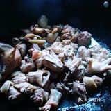 土豆烧鸡这样做，味道棒得不得了