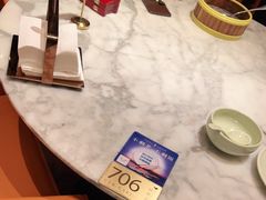 -蝴蝶里·粤菜·点心(龙湖天街&滨江店)
