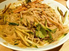 -关东小磨东北菜(上海长风大悦城店)
