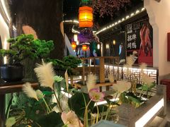 -荷塘秋月·本帮江浙菜(国权路店)