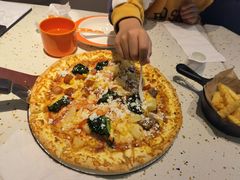 -必胜客(WOW中心城店)