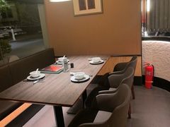 -江间有味·拼烧·鱼鲜·粤式靓汤(汉口江滩店)