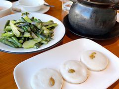 -莲餐厅·湖北菜·潜江小龙虾店(愚园路店)