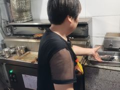 -郑贵初烧烤·烤凤爪的发明者(王家湾店)