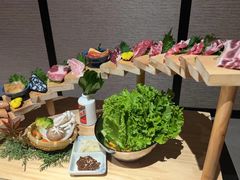 -山川小町·极番烧肉(新地假日广场店)