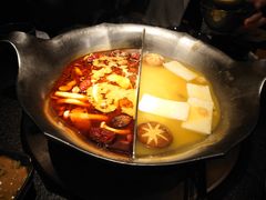 -湊湊火锅·茶憩(打浦桥日月光店)