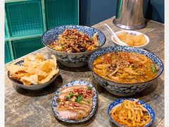-粉家柳州螺蛳粉(杨宅路店)