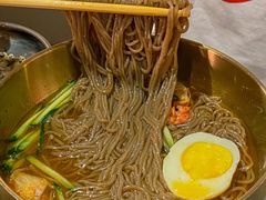 -围炉肉舍•炭烤活鳗•丹东海鲜烤肉(步行街店)