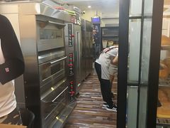 -啊噗吐呦现场烘焙(麦凯乐店)