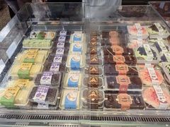 -巴黎优朵烘焙馆(菱角湖壹号店)