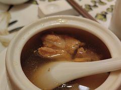 -快乐海鲜酒楼(滇池路店)