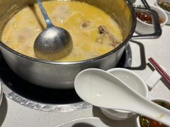 -煲王粤菜餐厅(中侨中心店)