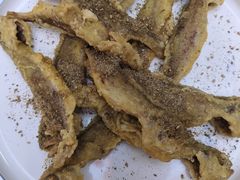 -溢心园香河肉饼总店