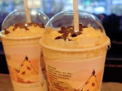 -黄兴南路步行商业街