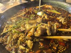 -鸿顺老铁锅美蛙鱼府(解放碑店)