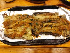 茄子-老东镇啤酒屋海鲜加工·蒸汽海鲜·海鲜烧烤(台东店)