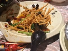 -巴厘龙虾·榜首油焖大虾(音乐学院·沿江酒馆店)