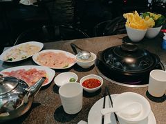 -野迹·石橄榄鸡·烧烤(新洲店)