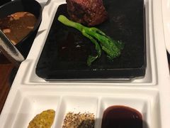 -食间牛排(湖西路店)