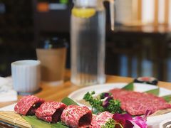 -炼火烤肉店