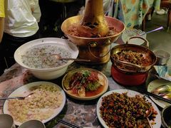 -浩海火燒雲傣家菜(芮欧百货店)