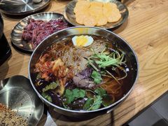 -青瓦餐厅·生鱼片·韩园烤肉(西塔店)