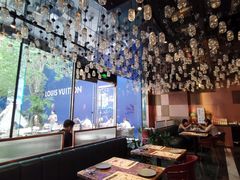 -Let'sBURGERplus·非常创意汉堡(三里屯店)
