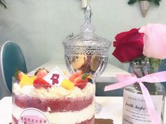 -熊抱抱芝士高端定制蛋糕(吉大店)