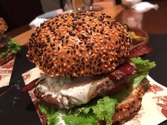 -FAT COW(虹梅路店)