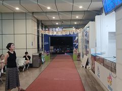 -奥冠体育华师附中恒温游泳馆