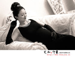 -艾文全家福亲子孕妇摄影馆(银基王朝店)