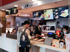 -麦当劳(田林好又多店)
