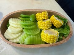 -左庭右院鲜牛肉火锅(浦江欢乐颂店)